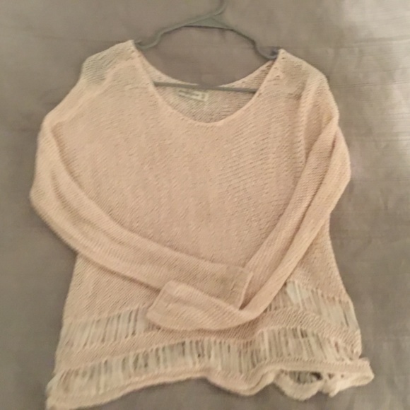 Sweater - Picture 4 of 4